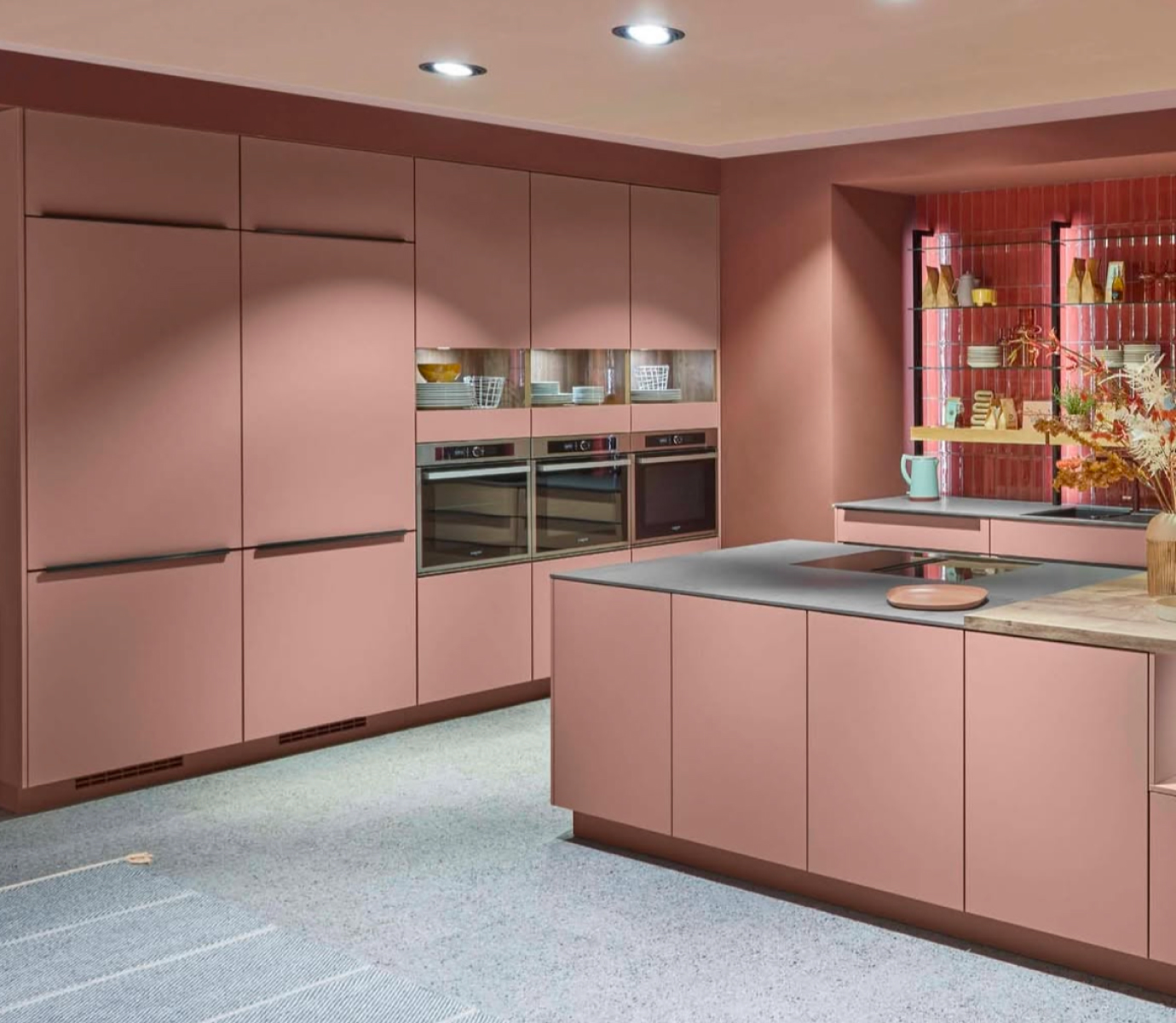 oferta en muebles de cocina Ilhoga-agosto-escritorio
